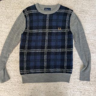 フレッドペリー(FRED PERRY)のフレッドペリー　ニット【メンズ　レディース】(ニット/セーター)