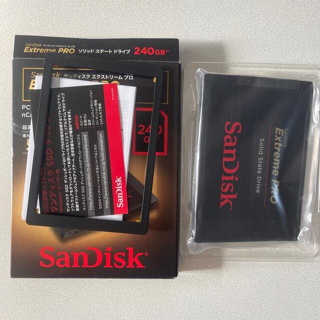 SanDisk(サンディスク)のSanDisk ExtremePro SSD 240GB スマホ/家電/カメラのPC/タブレット(PCパーツ)の商品写真