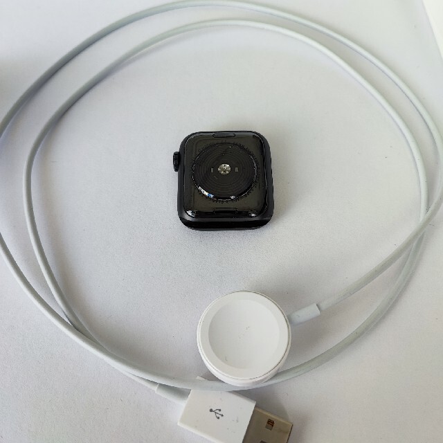 Apple Watch - Apple Watch SE GPSモデル 40mmスペースグレイアルミニウム…の通販 by キリカ's shop| アップルウォッチならラクマ Apple Watch - Apple Watch SE GPSモデル 40mmスペースグレイアルミニウム…の通販 by キリカ's shop| アップルウォッチならラクマ