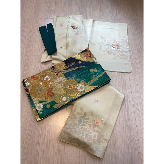 美品　訪問着・帯・重ね襟　95%OFF  薄緑　入学式　卒業式　全て正絹