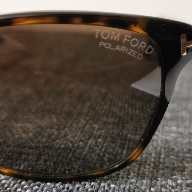 TOM FORD(トムフォード)の【本物・新品】TOM FORD トムフォード　サングラス　DANA TF432 メンズのファッション小物(サングラス/メガネ)の商品写真