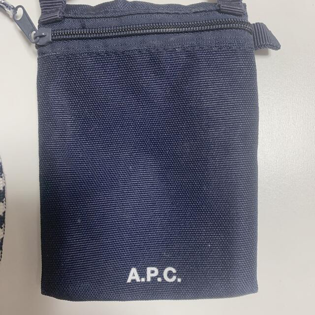 A.P.C(アーペーセー)のA.P.C ミニサコッシュ　ネイビー レディースのバッグ(ショルダーバッグ)の商品写真