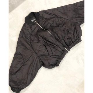 ザラ(ZARA)の【ZARA】MA-1風パフジャケット(ブルゾン)