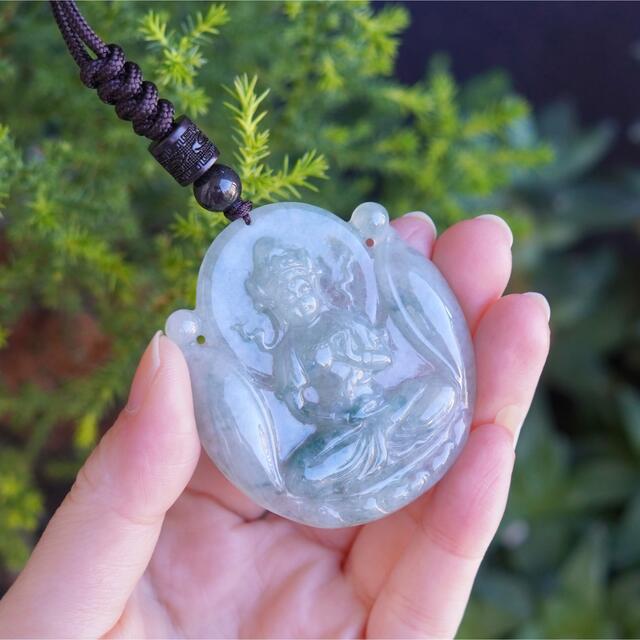 大特価即納】 本翡翠 氷種⭐️観音菩薩様 ペンダント 新品の通販 by