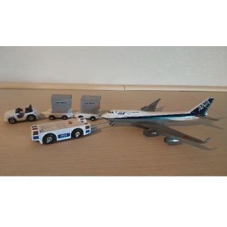 タカラトミー(Takara Tomy)のミニカー　ジャンボエアポートセット3(ANA) 「トミカ」飛行機 おもちゃ(航空機)