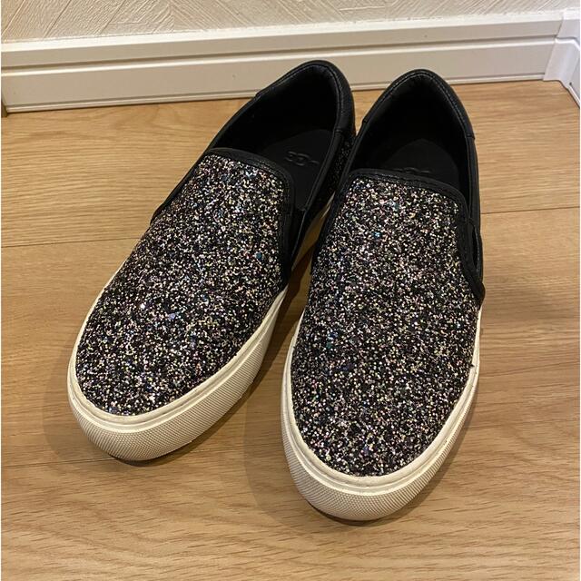 UGG スリッポン　スニーカー　グリッター　ピンク