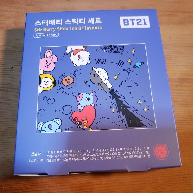 BT21(ビーティーイシビル)のBT21 Stir Berry Stick Tea 8 Flavours エンタメ/ホビーのCD(K-POP/アジア)の商品写真