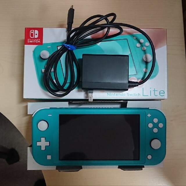 Nintendo Switch Lite スイッチライト本体ターコイズ携帯用ゲーム機本体