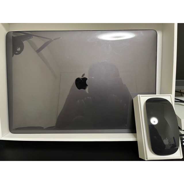 APPLE MacBook Pro MVVK2J/A 16インチ 1TBSSD スマホ/家電/カメラのPC/タブレット(ノートPC)の商品写真