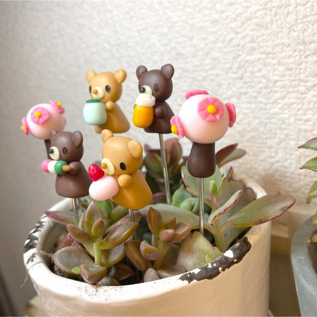 ハンドメイド  ガーデンピック　クマちゃんのお花見ピック　多肉植物