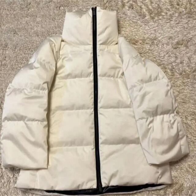 UNIQLO - ユニクロ +J ダウンボリュームジャケット ホワイトの通販 by