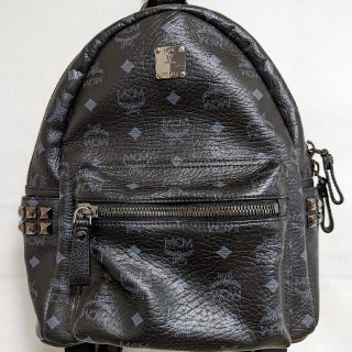 エムシーエム(MCM)のMCM スタークサイドスタッズ付ヴィセトススモールバックパック【USED】(リュック/バックパック)