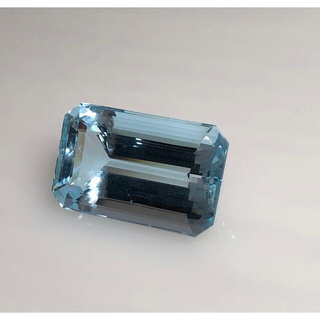 キラキラショップ 天然アクアマリン 大粒56ct 希少 濃いめ 綺麗 ルース