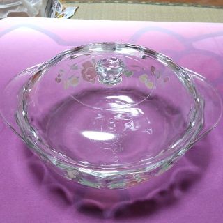 パイレックス(Pyrex)の未使用　日本製パイレックス　キャセポールセット（カントリーローズ）(調理道具/製菓道具)