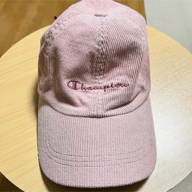 Champion(チャンピオン)のチャンピオン キャップ コーデュロイ ピンク レディースの帽子(キャップ)の商品写真