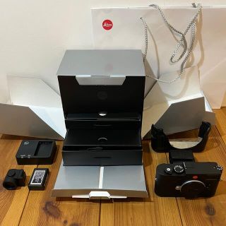 ライカ(LEICA)のKaoru様専用　Leica M10-R美品セット ライカ銀座購入保証あり(デジタル一眼)