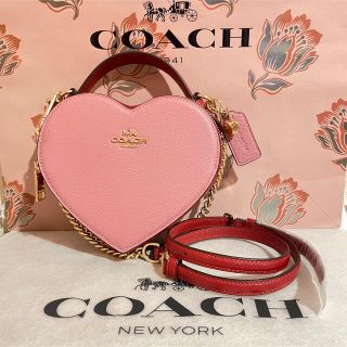 新品 COACH コーチ　ハート　ショルダーバッグ　レッド