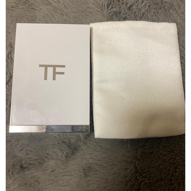 TOM FORD(トムフォード)のTOM FORD ソレイユアイカラークォード001ネイキッドピンク コスメ/美容のベースメイク/化粧品(アイシャドウ)の商品写真