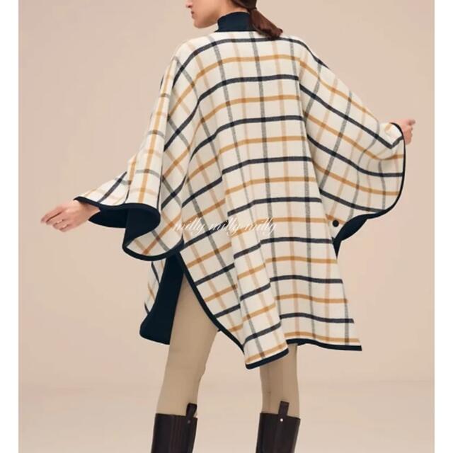 HERMES - 新品タグ付【HERMES】2021-22現行リバーシブルポンチョ HERMES - 新品タグ付【HERMES】2021-22現行リバーシブルポンチョ
