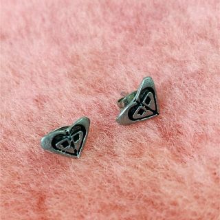 Roxy - ピアス☆ロキシー☆シルバーの通販 by real&junko's shop