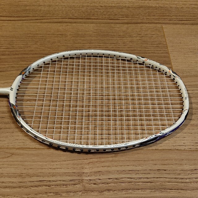 YONEX(ヨネックス)のYONEX　ヨネックス　バドミントンラケット　VOLTRIC 70 E-tune スポーツ/アウトドアのスポーツ/アウトドア その他(バドミントン)の商品写真