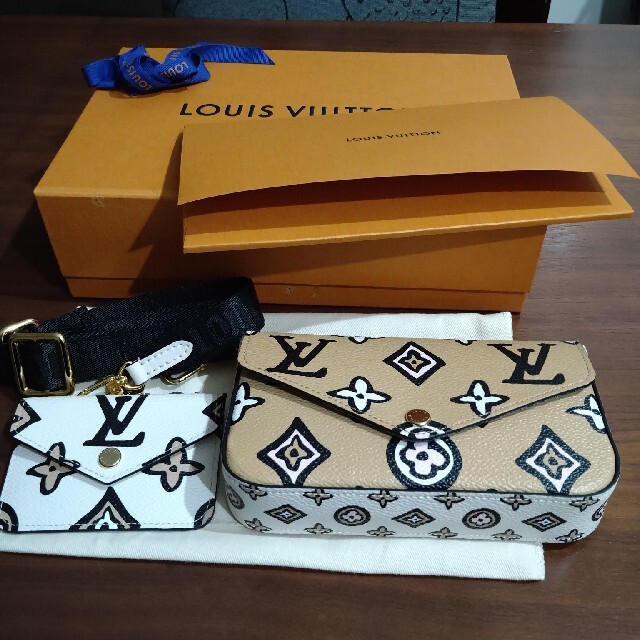 Louis Vuitton　ミュルテ·ポシェット·フェリシー