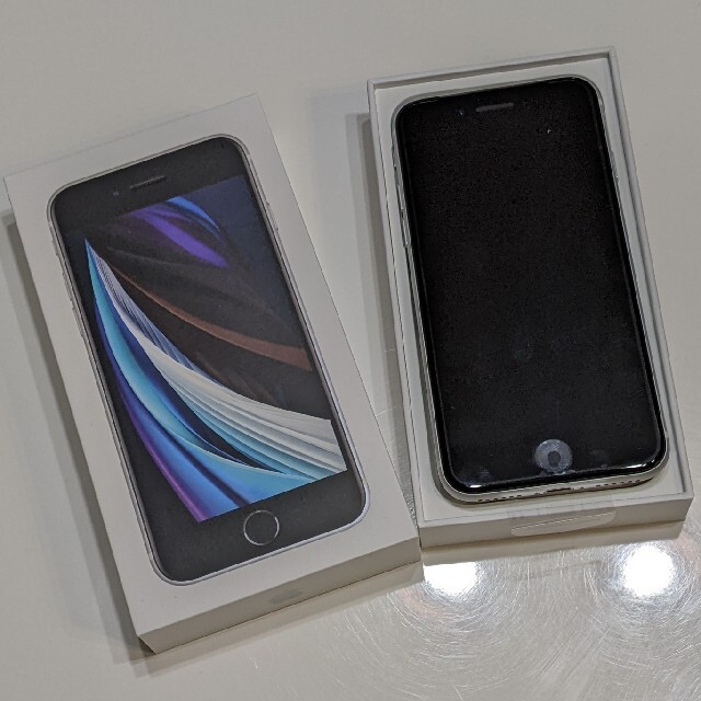 【新品未使用】iPhone SE 2 第二世代 64GB 本体 白 ホワイト 2
