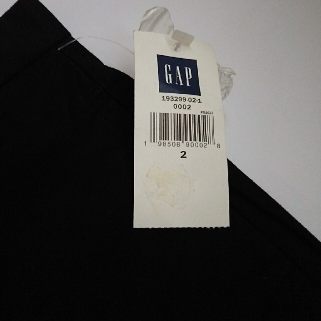 GAP(ギャップ)のGAP ギャップ バミューダパンツ ハーフパンツ 新品未使用 レディースのパンツ(ハーフパンツ)の商品写真