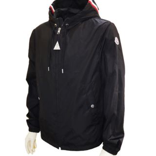 モンクレール(MONCLER)のモンクレール　ウインドブレーカー&レインコート　黒(ナイロンジャケット)