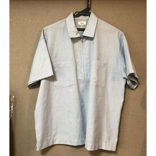 アレッジ(ALLEGE)の【定価3万】ALLEGE サックスブルー　ZIPシャツ(シャツ)