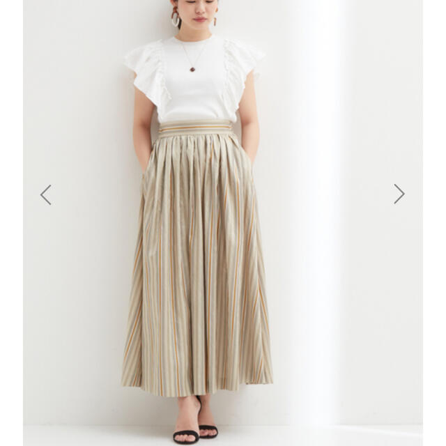 tiara(ティアラ)のストライプタックギャザーロングスカート レディースのスカート(ロングスカート)の商品写真
