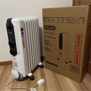 デロンギ(DeLonghi)のデロンギ　オイルヒーター(オイルヒーター)