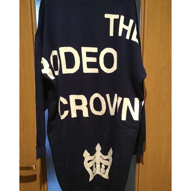 RODEO CROWNS(ロデオクラウンズ)のみーちゃん様専用　良品　RODEO CROWNS バックロゴ　ニットチュニック　 レディースのトップス(ニット/セーター)の商品写真