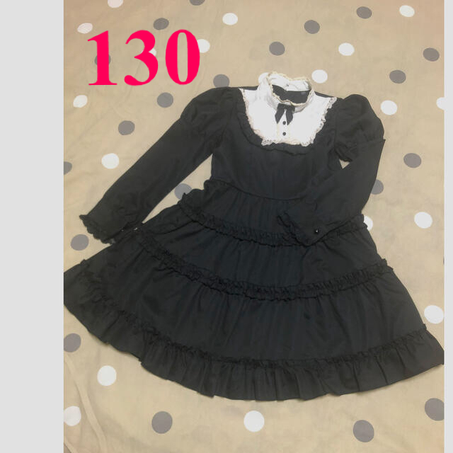 チョコりか様専用⭐︎130 女の子 黒ワンピース キッズ/ベビー/マタニティのキッズ服女の子用(90cm~)(ワンピース)の商品写真