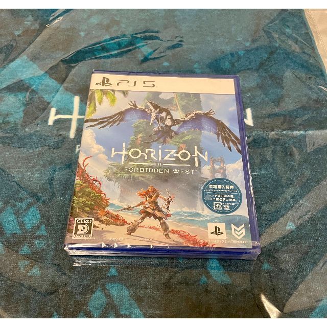 PlayStation(プレイステーション)のPS5 Horizon Forbidden West ホライゾン 特典付き エンタメ/ホビーのゲームソフト/ゲーム機本体(家庭用ゲームソフト)の商品写真