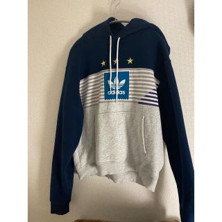 アディダス(adidas)のadidas パーカー(パーカー)