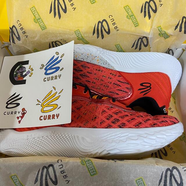 UNDER ARMOUR(アンダーアーマー)の【27.0】Sesame Street ×  Curry Flow 9 メンズの靴/シューズ(スニーカー)の商品写真