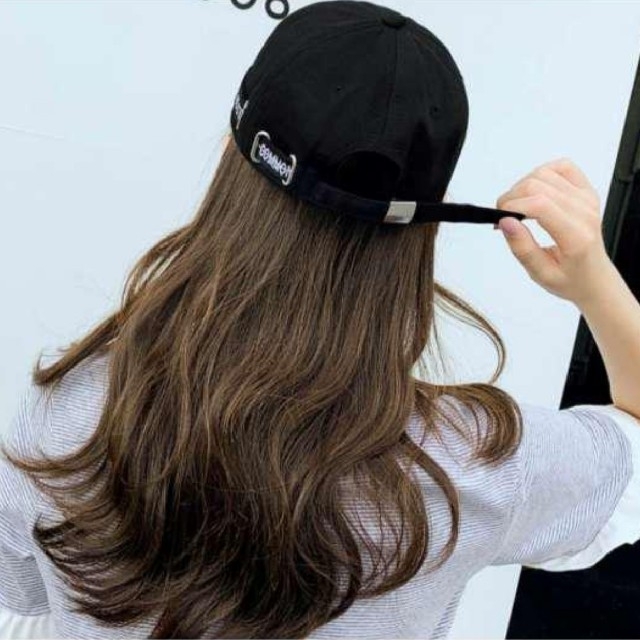 大人気 シンプルロゴキャップ 帽子 レディース メンズ お洒落 ブラック 黒の通販 By Nonちゃん S Shop ラクマ