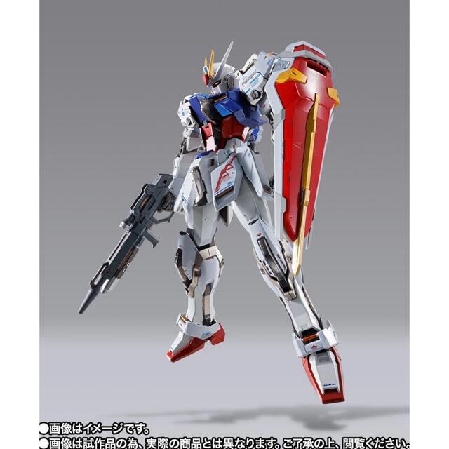 BANDAI(バンダイ)のストライクガンダム METAL BUILD 10th Ver. エンタメ/ホビーのおもちゃ/ぬいぐるみ(模型/プラモデル)の商品写真