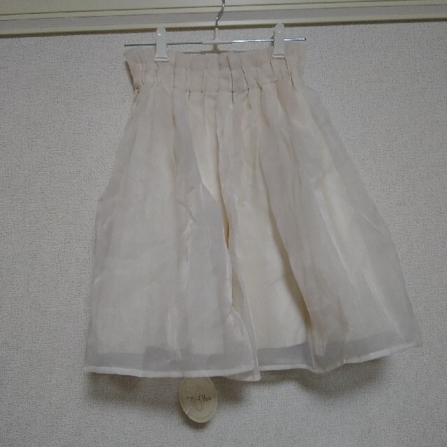 mon Lily(モンリリィ)のモンリリー　ふんわりスカート レディースのスカート(ひざ丈スカート)の商品写真