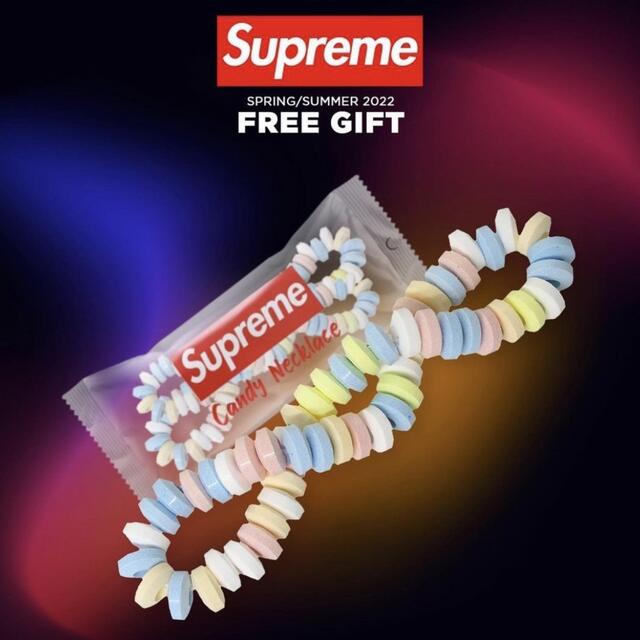 Supreme(シュプリーム)のSupreme / Smarties Candy Necklace 食品/飲料/酒の食品(菓子/デザート)の商品写真