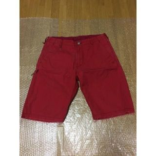 リーバイス(Levi's)の新品Levi's Fenom ハーフパンツチノ 切りっぱなし加工 レッド W32(ショートパンツ)