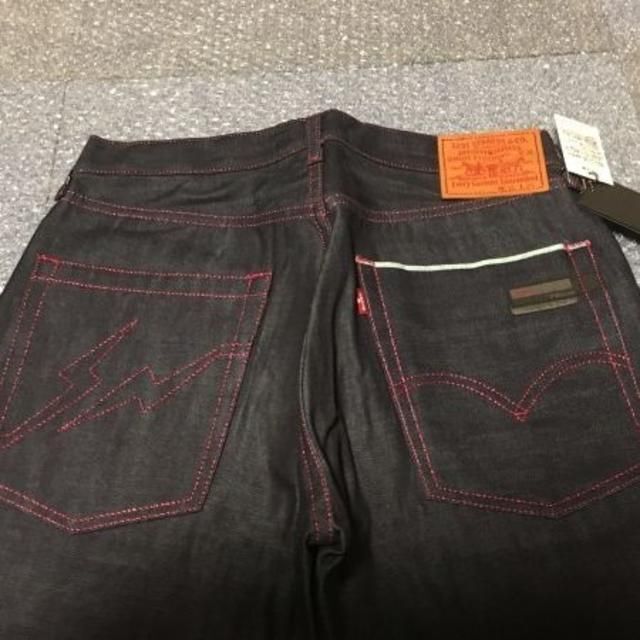 Levi新品Levi's Fenom cropped デニム ピンクラメステッチ W32