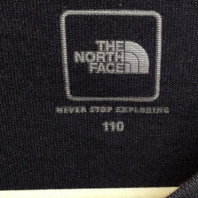 THE NORTH FACE(ザノースフェイス)のノースフェイス　キッズ　ロンT　110 キッズ/ベビー/マタニティのキッズ服男の子用(90cm~)(Tシャツ/カットソー)の商品写真