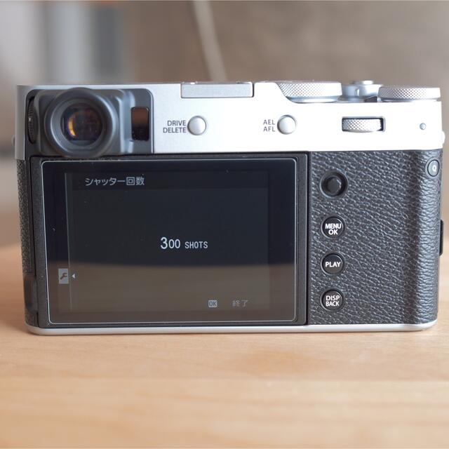【美品・フィルター付】Fujifilm X100V ミラーレスカメラ 極美品・UVフィルター付き】FUJIFILM X100V シルバー