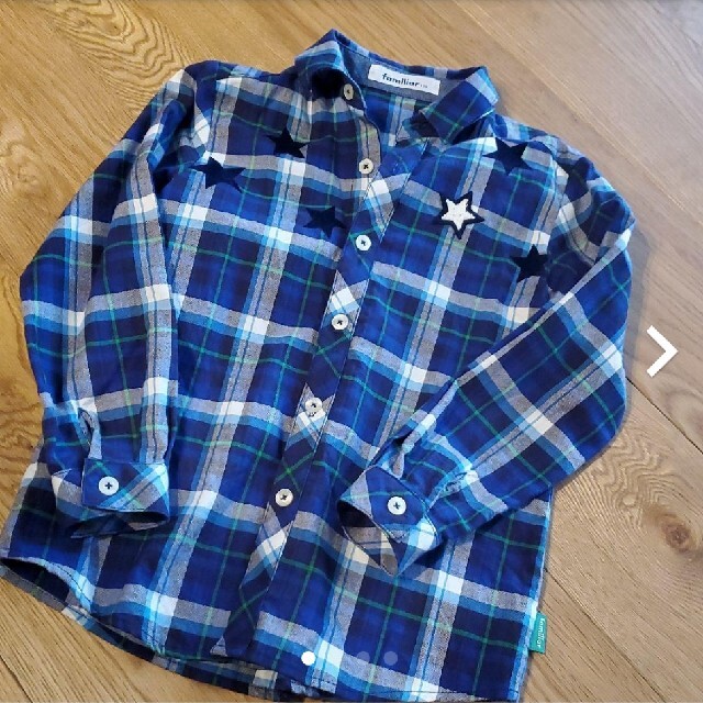 familiar(ファミリア)のファミリア　ブルー　チェックシャツ　120㎝ キッズ/ベビー/マタニティのキッズ服男の子用(90cm~)(Tシャツ/カットソー)の商品写真