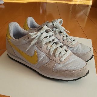 ナイキ(NIKE)のNIKE スニーカー 24.5cm(スニーカー)