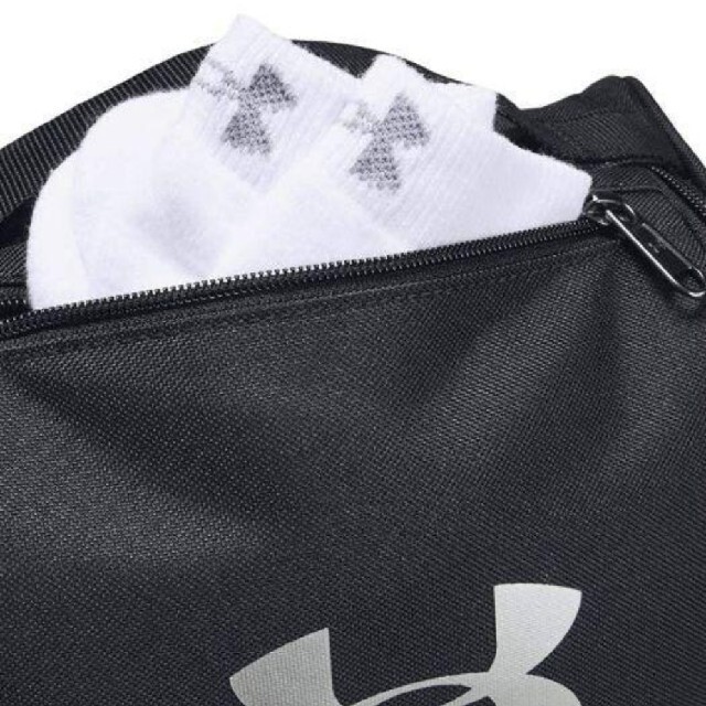 UNDER ARMOUR(アンダーアーマー)の新品！アンダーアーマー シューズケース シューズバック メンズのバッグ(バッグパック/リュック)の商品写真