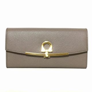 サルヴァトーレフェラガモ(Salvatore Ferragamo)のサルバトーレフェラガモ 長財布新品同様 (財布)