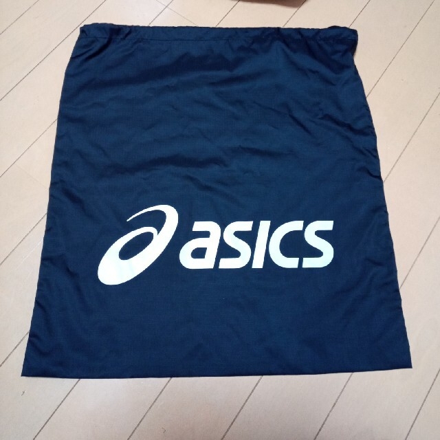 asics(アシックス)のお値下げ！asics　収納ナイロンケース2枚おまとめ エンタメ/ホビーのフィギュア(スポーツ)の商品写真